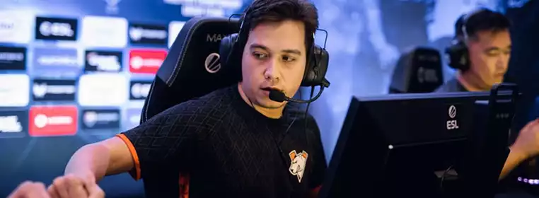 Virtus.pro Roster Drop Banner And Compete As 'Outsiders' For ESL Pro League