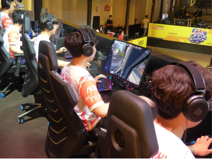 VAC Kimchi At The Red Bull Campus Clutch World Finals